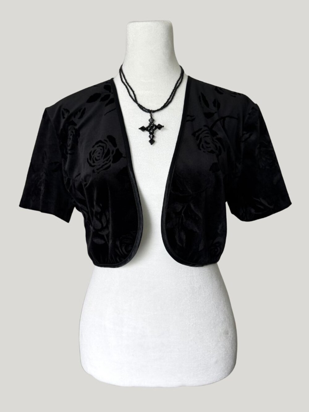 Vintage Atina Black Velvet Cropped Bolero Floral Pattern Women's Size 6 | Goth